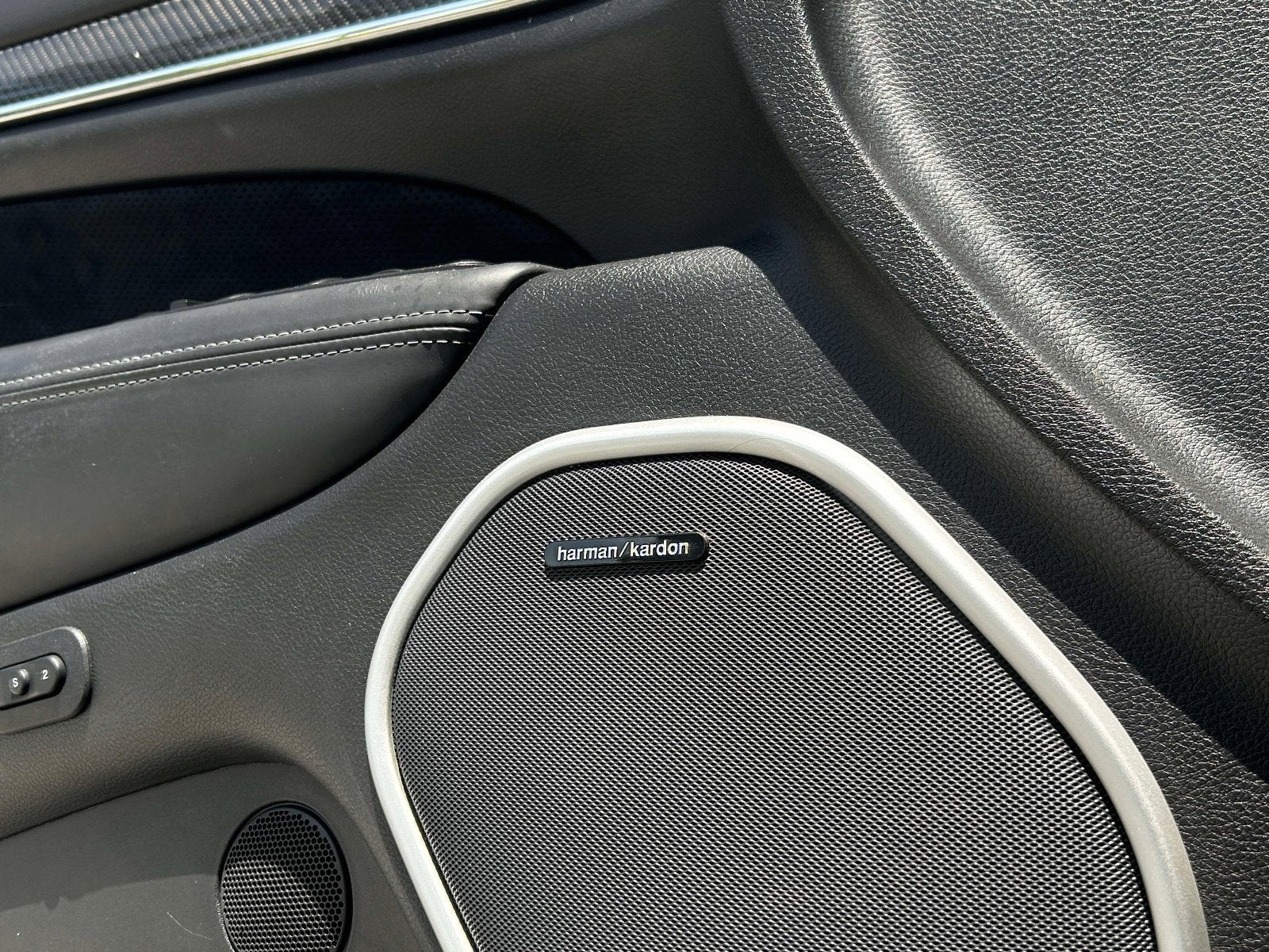 2020 Jeep Grand Cherokee SRT