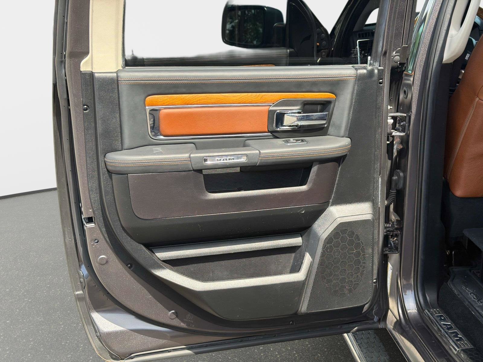 2016 RAM 1500 Laramie Longhorn