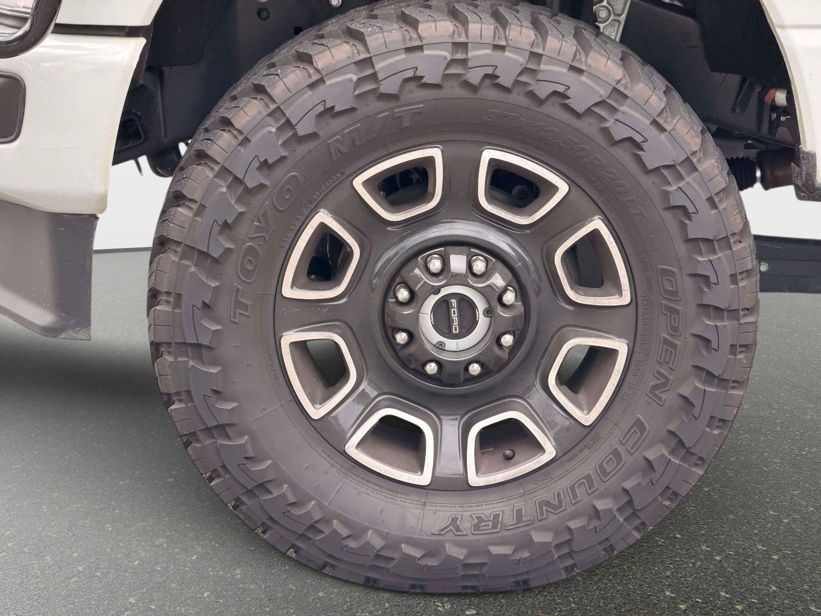 2026 Ford Super Duty F-250 SRW Platinum