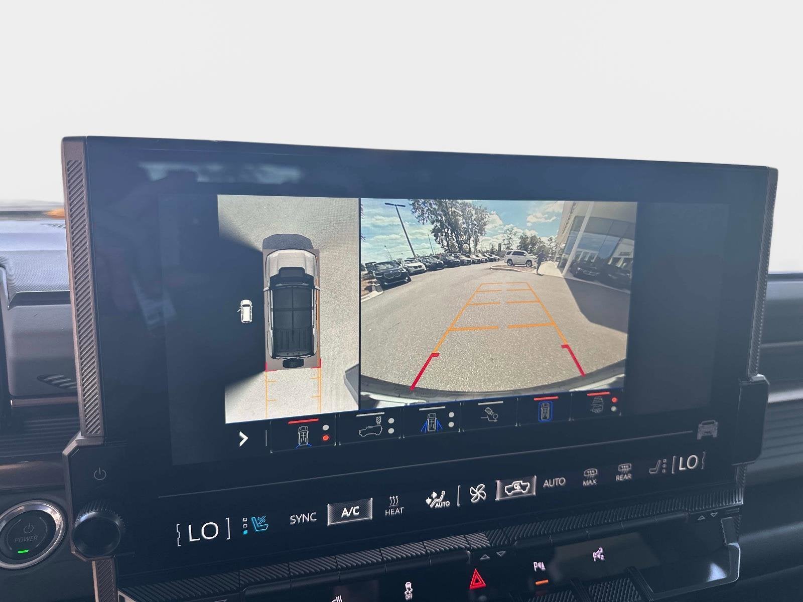 2025 GMC Hummer EV SUV 2X