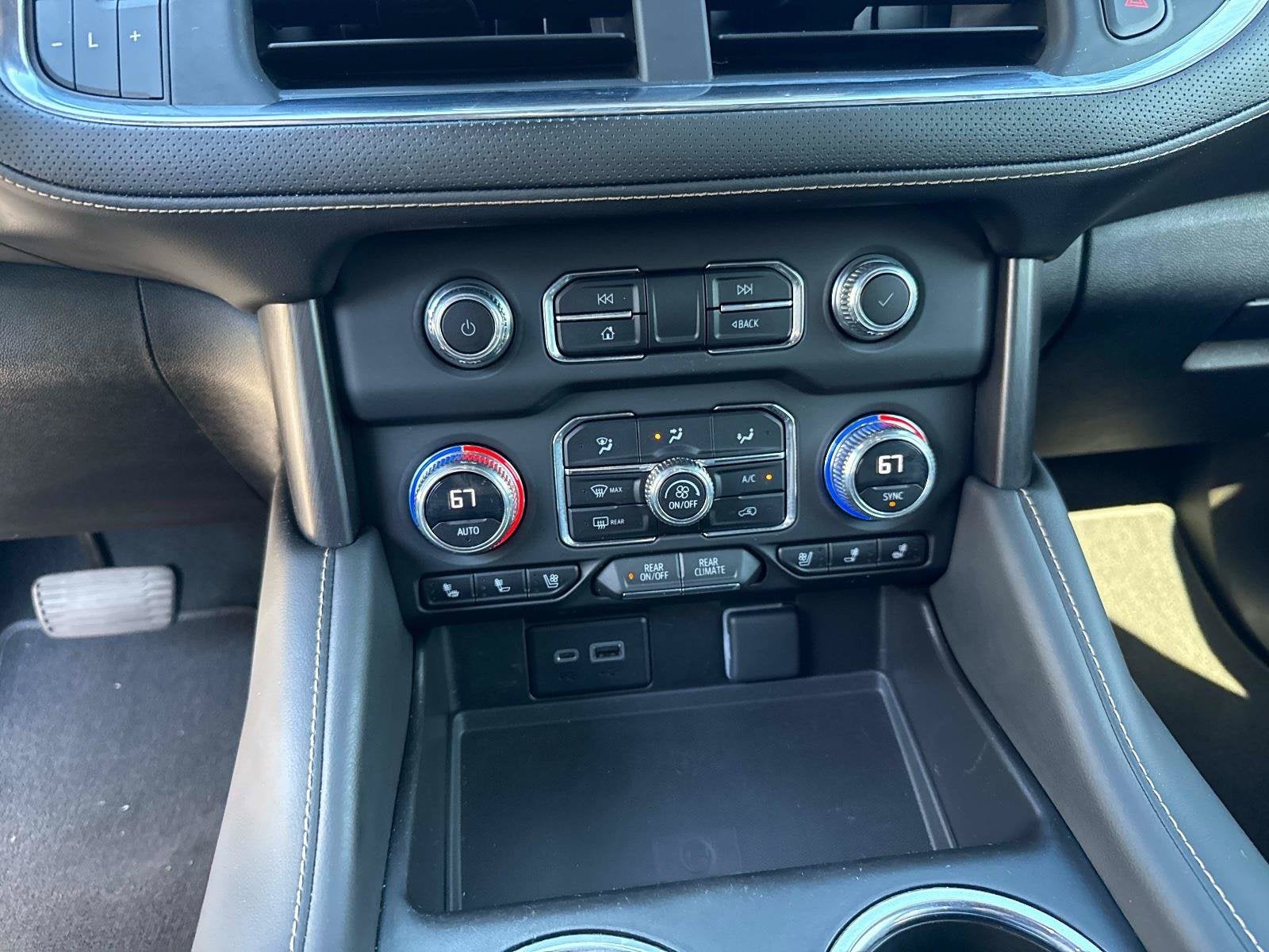 2023 GMC Yukon AT4