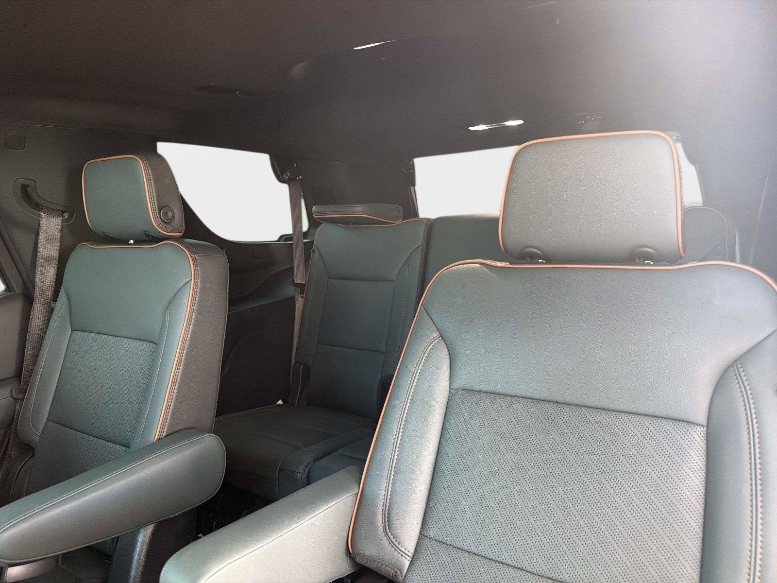 2025 GMC Yukon AT4