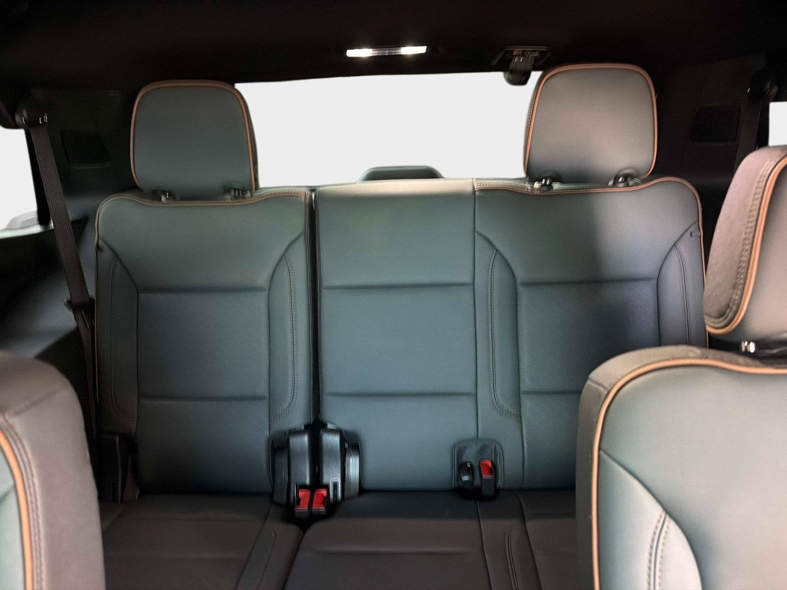 2025 GMC Yukon AT4