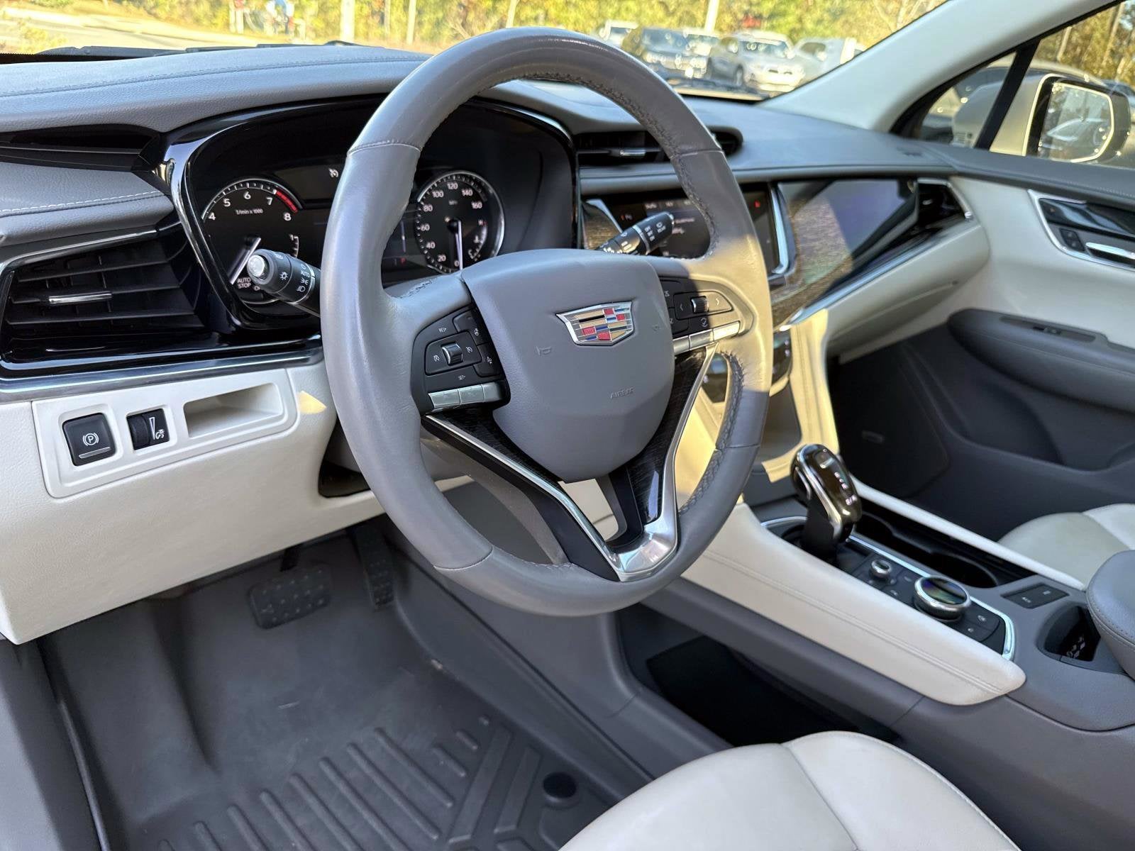 2021 Cadillac XT6 Premium Luxury