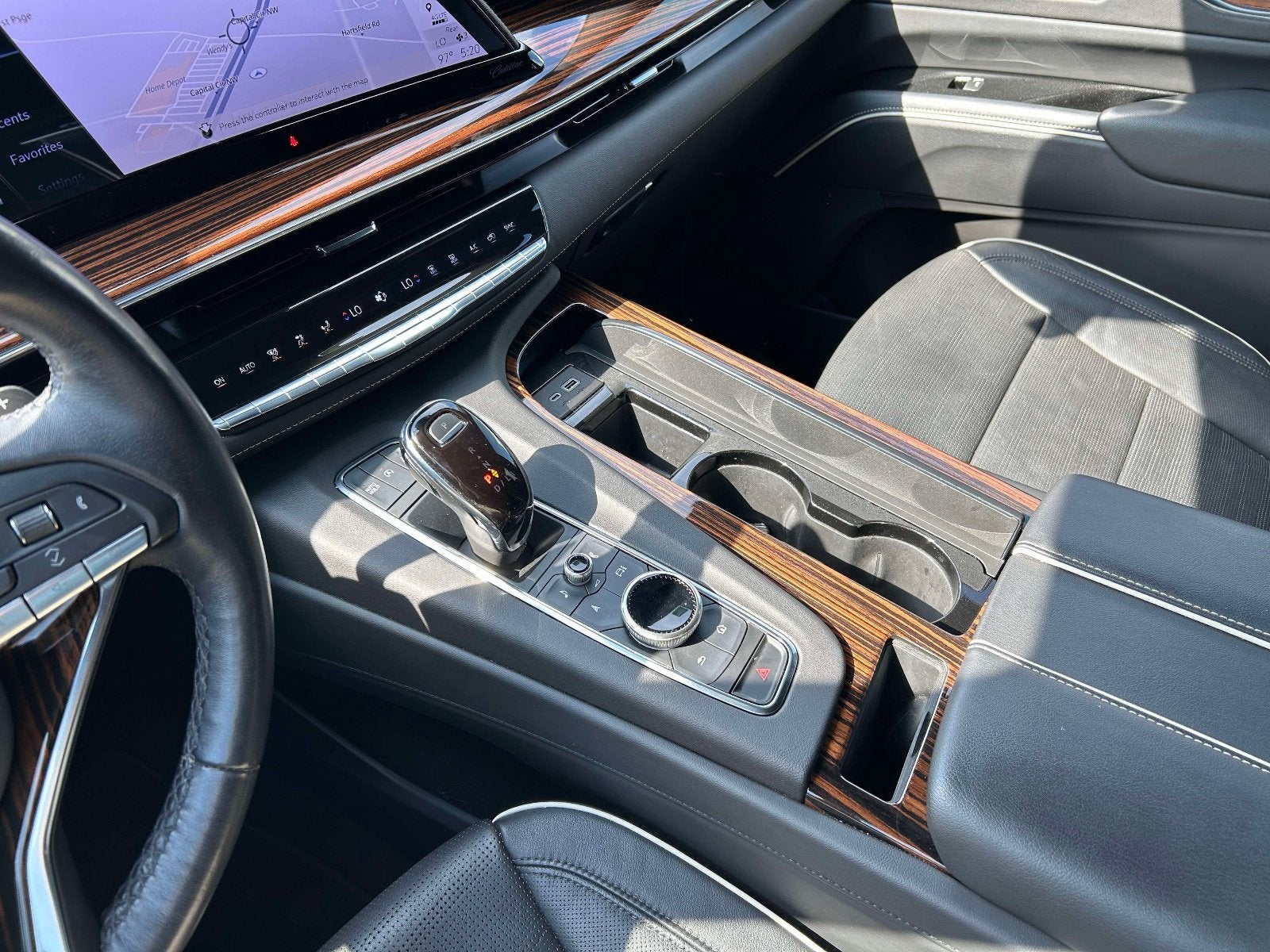 2023 Cadillac Escalade 4WD Premium Luxury