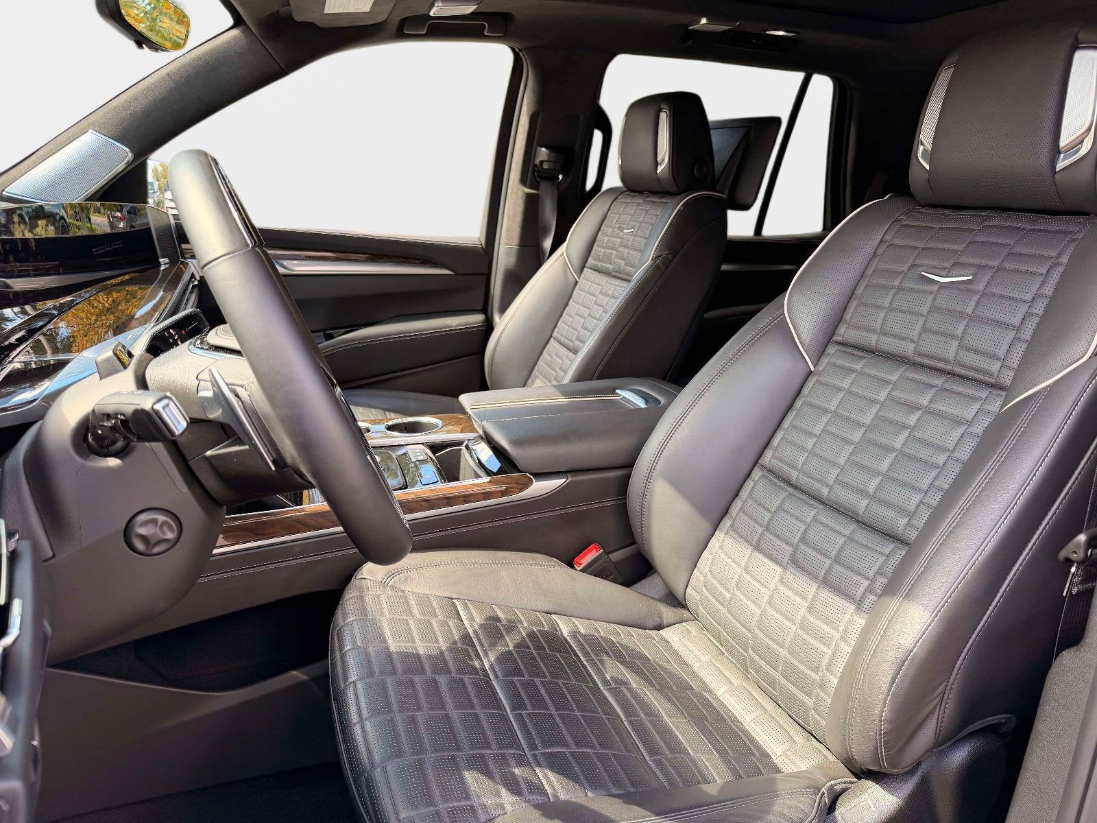 2025 Cadillac Escalade Premium Luxury Platinum