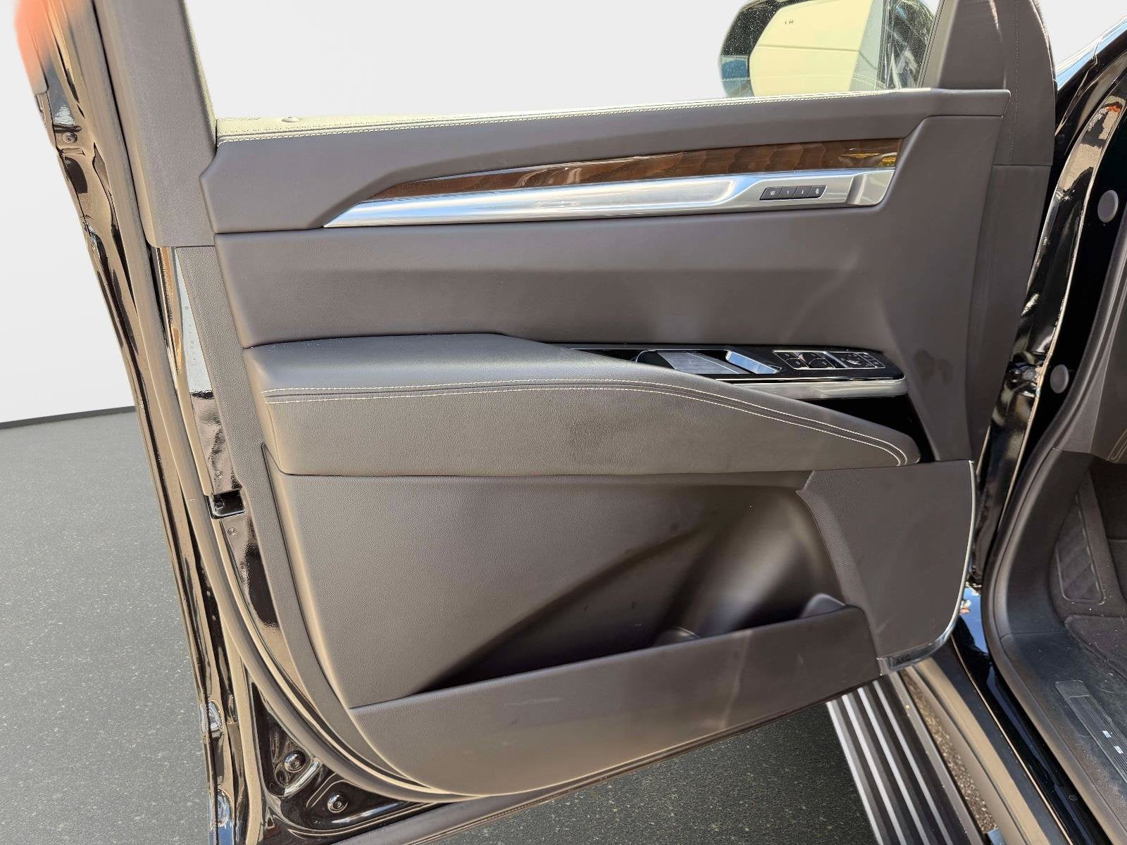 2025 Cadillac Escalade Premium Luxury Platinum