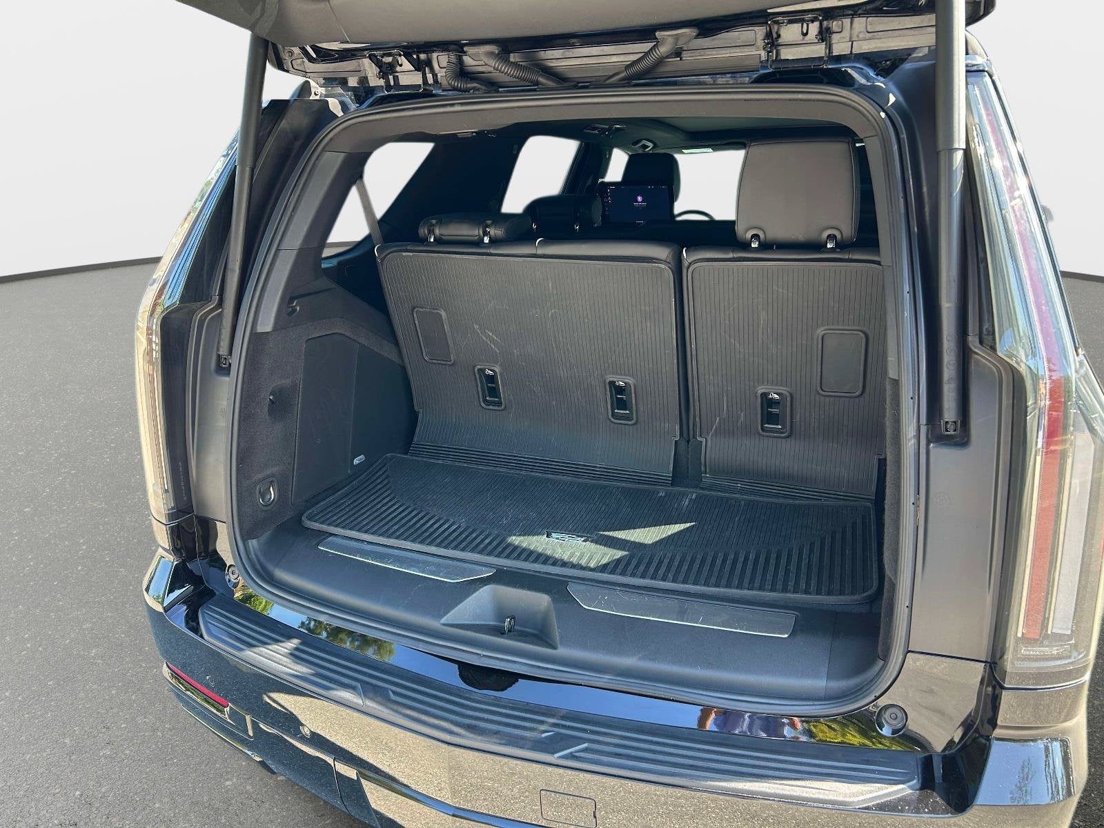 2025 Cadillac Escalade Sport