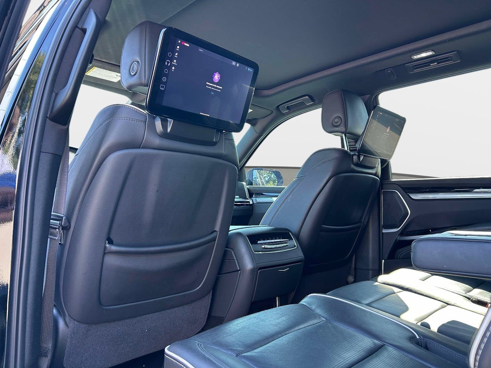 2025 Cadillac Escalade Sport