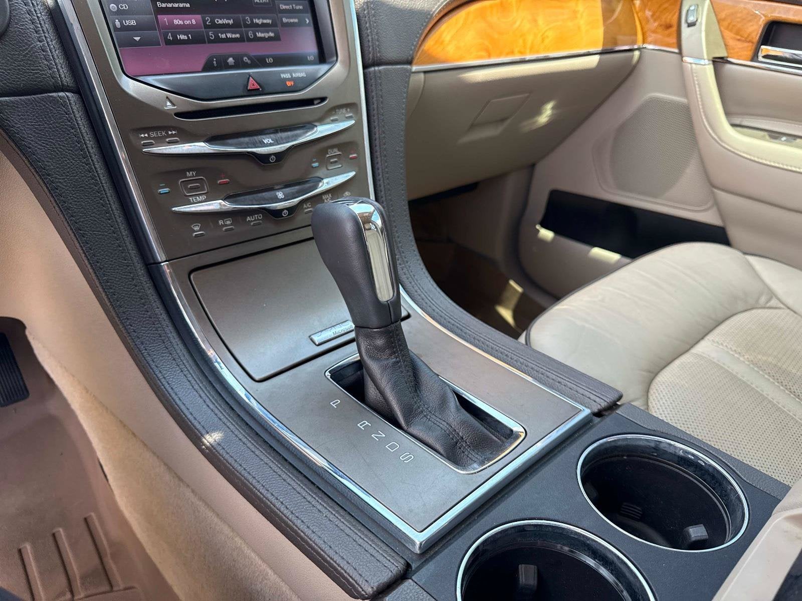 2014 Lincoln MKX Base