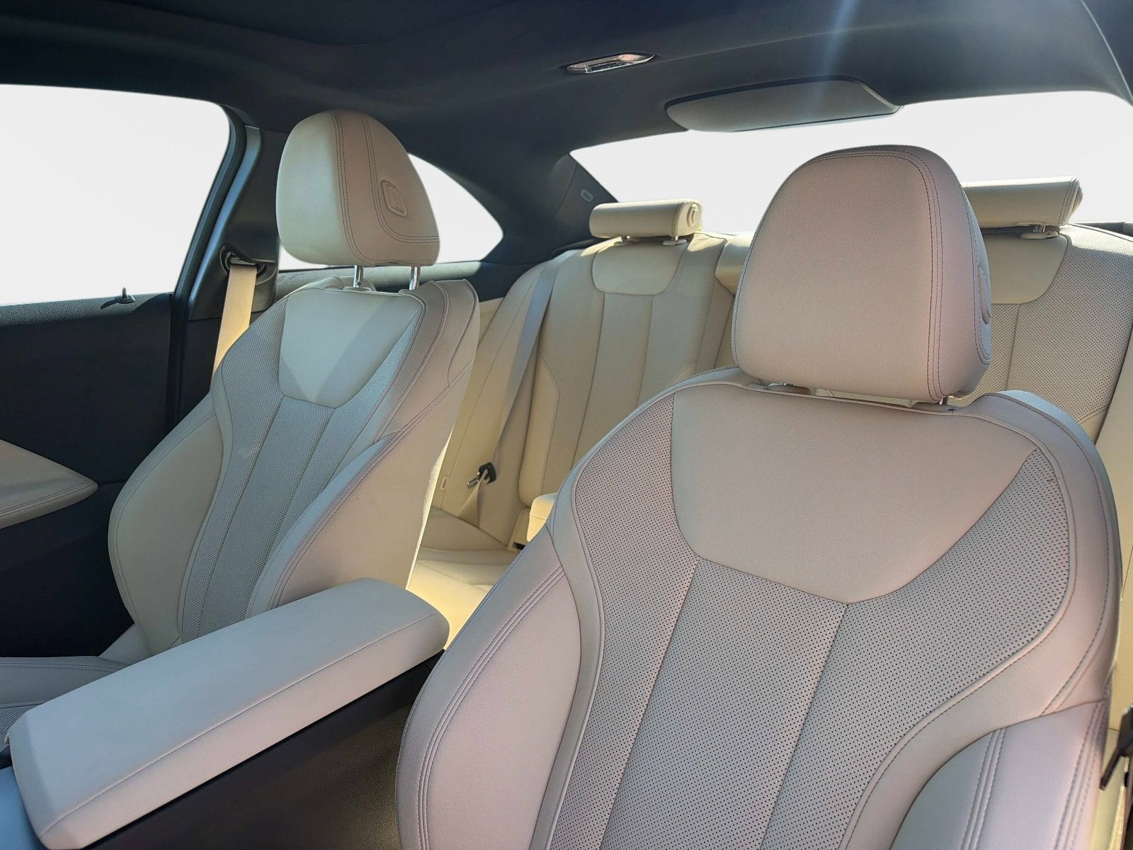 2025 BMW 230i 230i
