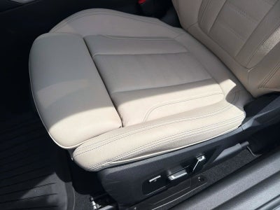 2025 BMW 2 Series 230i