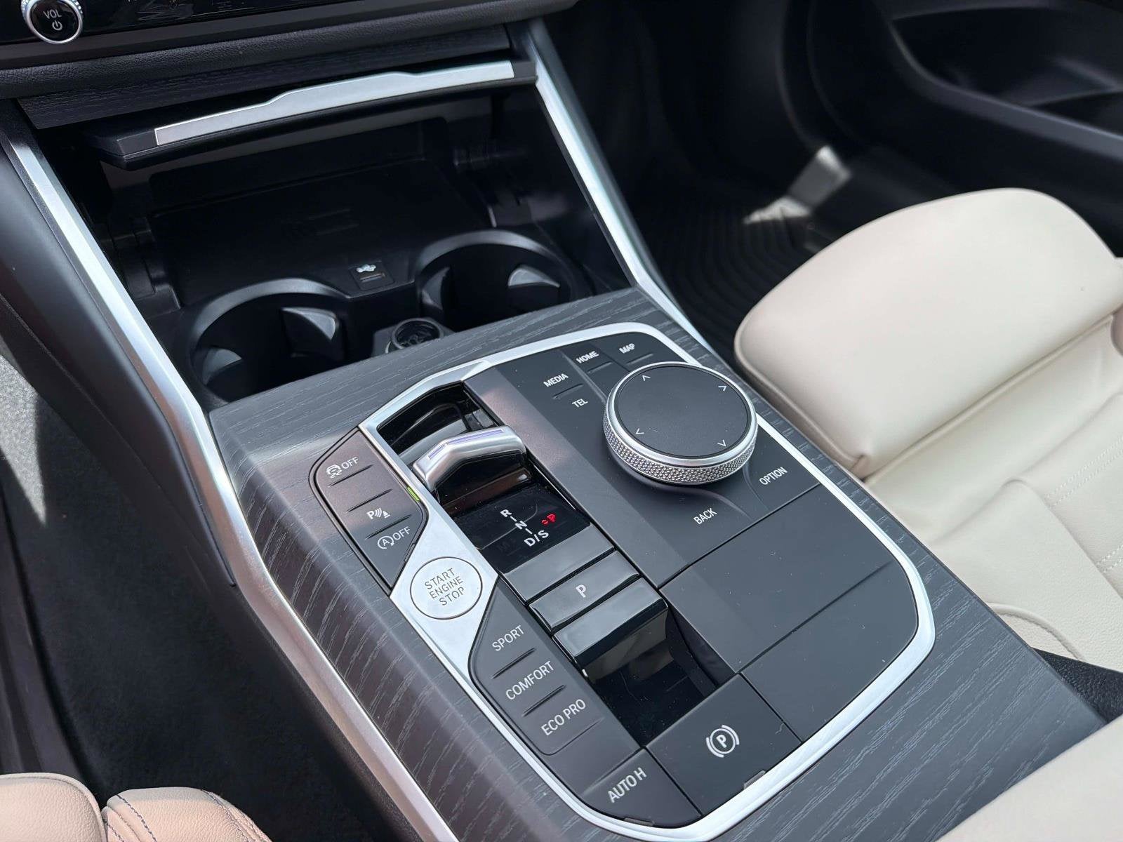 2025 BMW 2 Series 230i