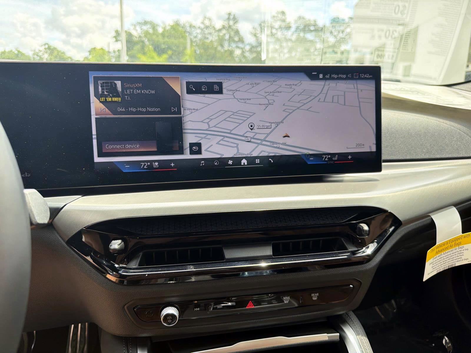 2026 BMW 230i 230i