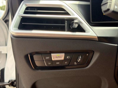2026 BMW 230i 230i