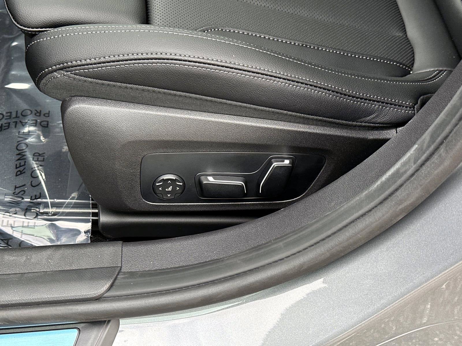 2026 BMW 330i 330i NA