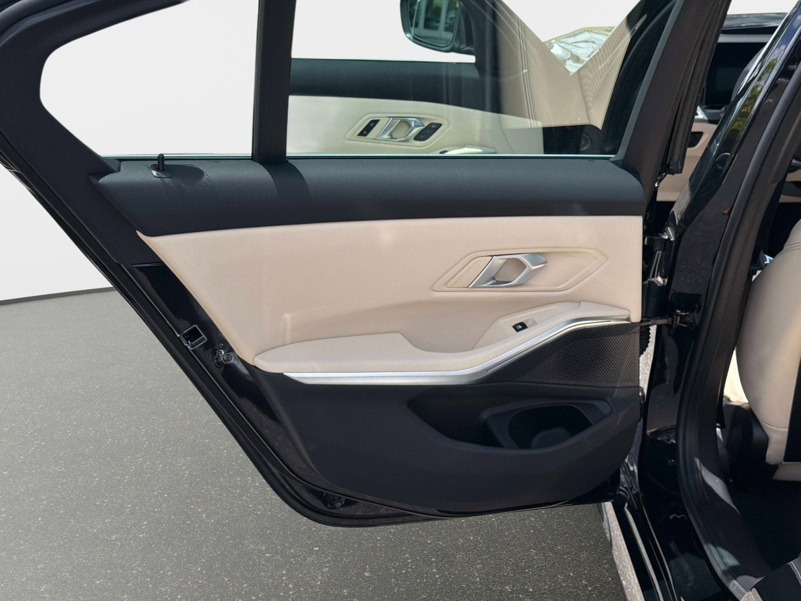 2026 BMW 330i 330i NA