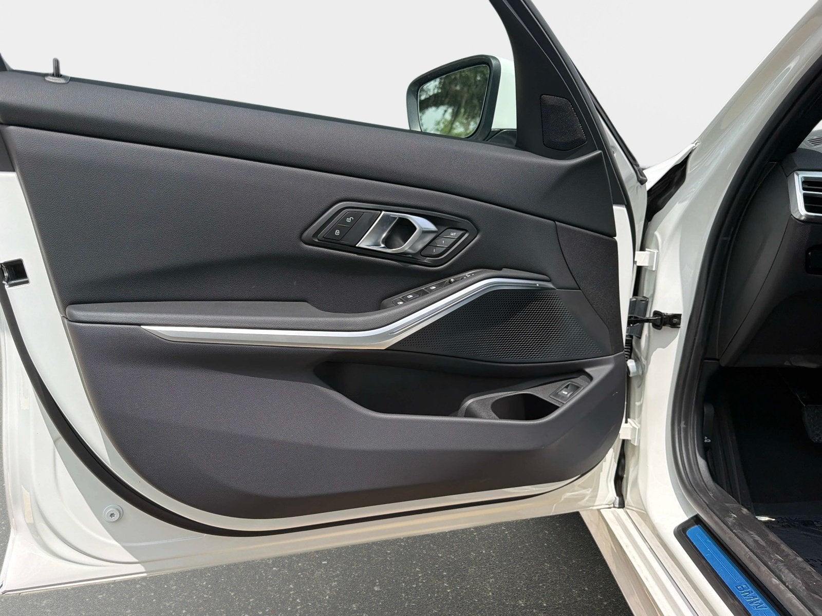 2026 BMW 330i 330i NA