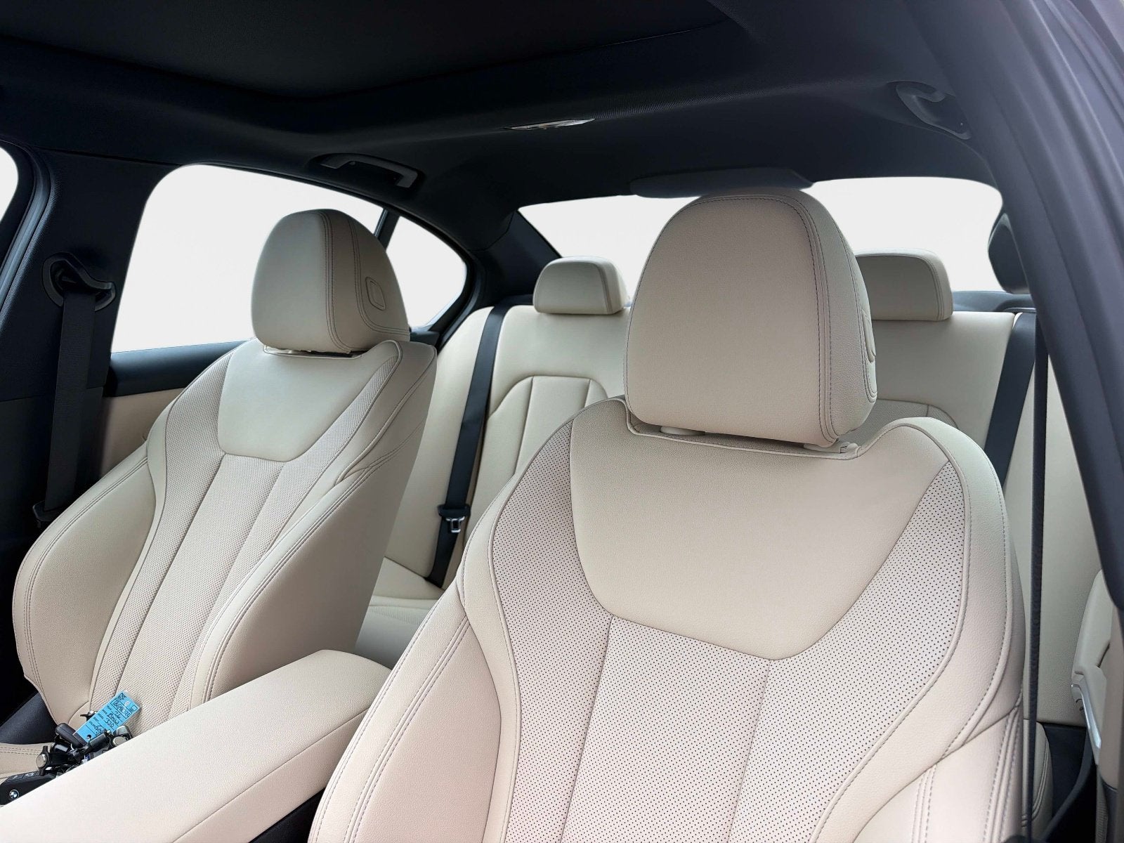 2026 BMW 330i 330i NA