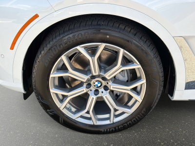 2026 BMW X7 xDrive40i