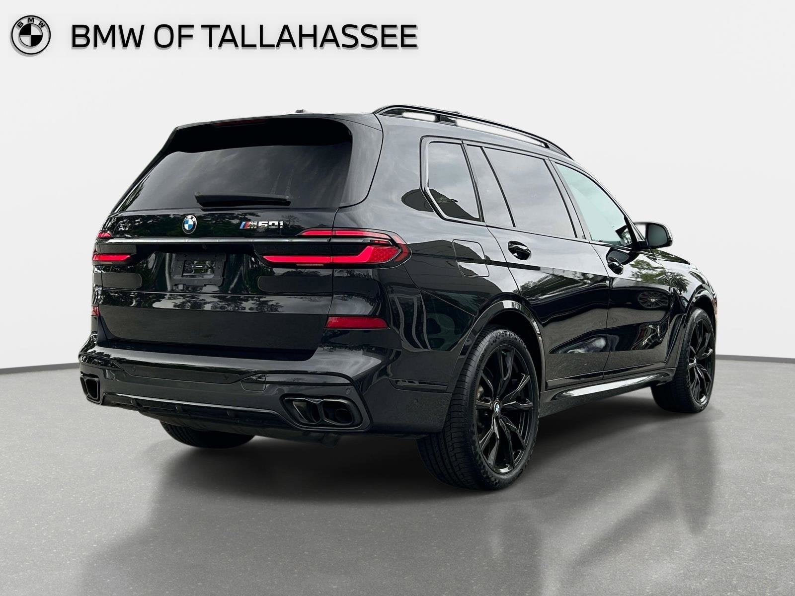 2024 BMW X7 M60i