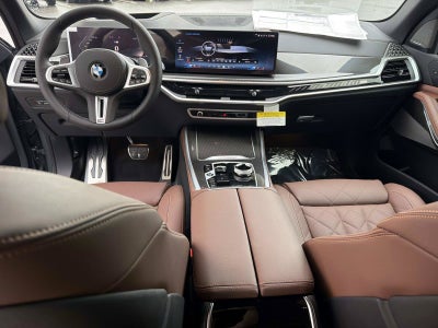 2026 BMW X5 M60i