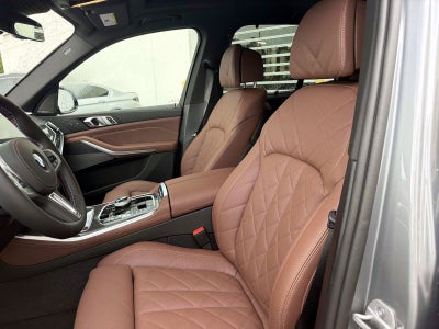 2026 BMW X5 M60i