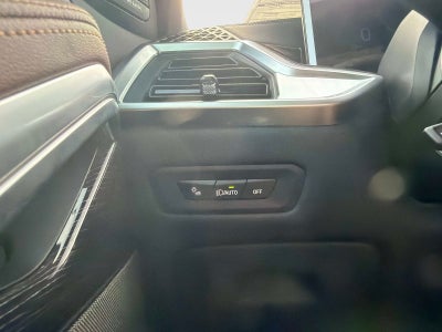 2027 BMW X6 xDrive40i