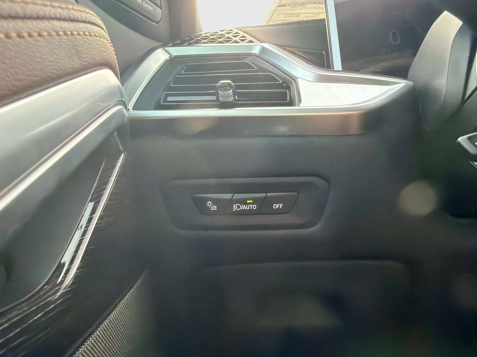 2027 BMW X6 xDrive40i