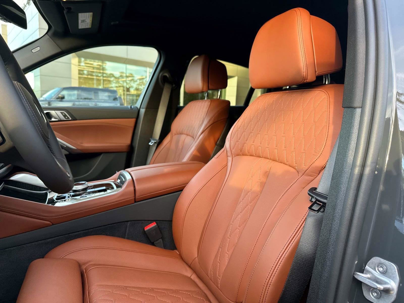 2026 BMW X6 xDrive40i