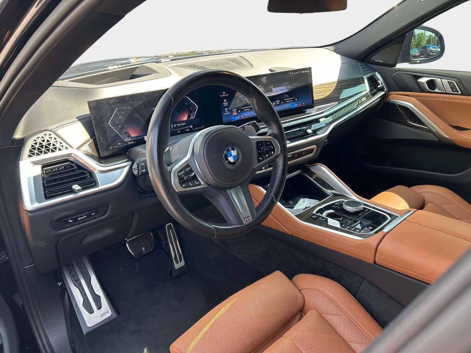 2024 BMW X6 xDrive40i