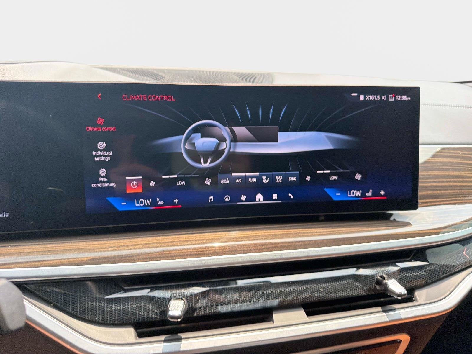 2024 BMW X6 xDrive40i