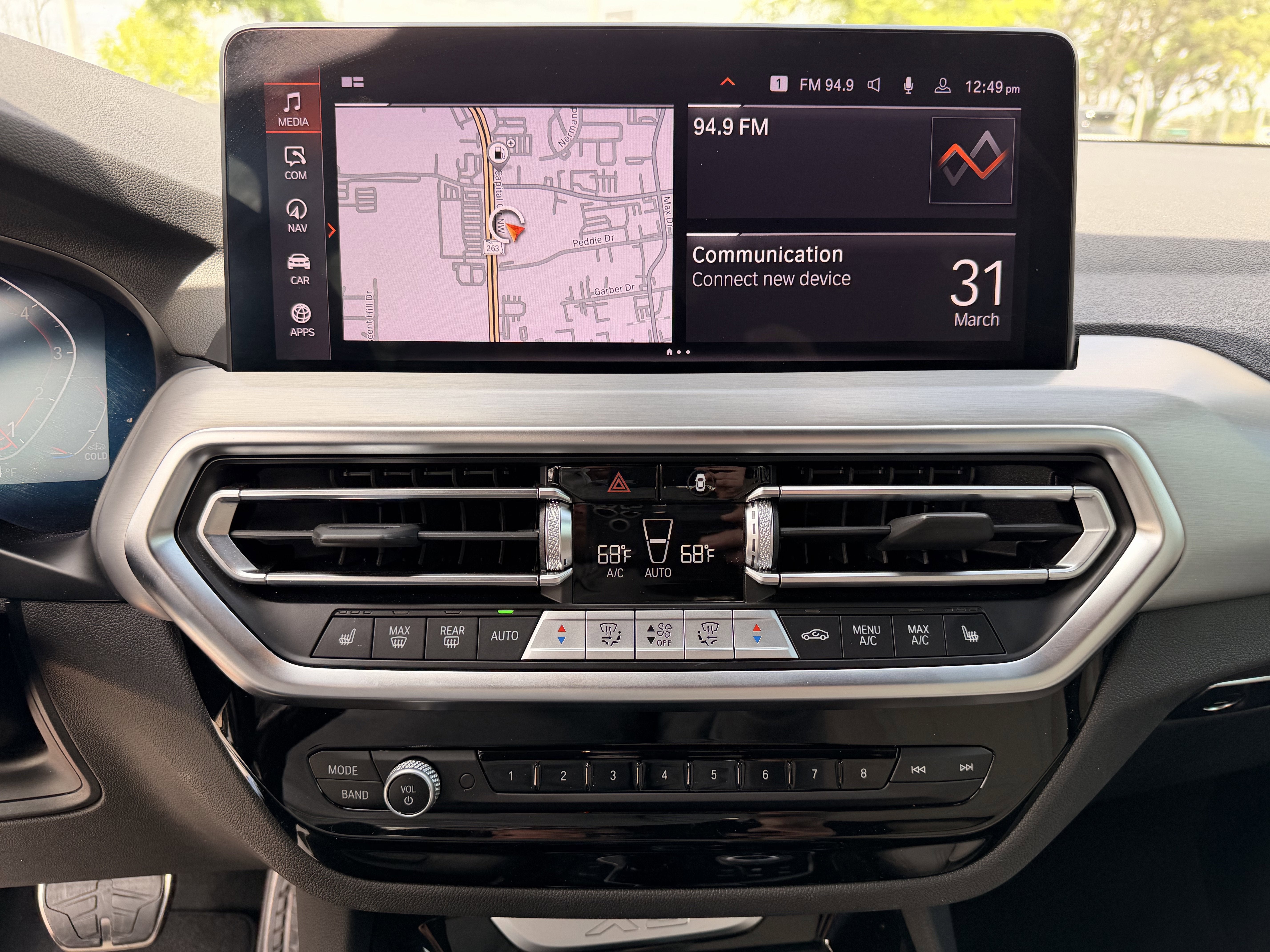 2023 BMW X3 sDrive30i