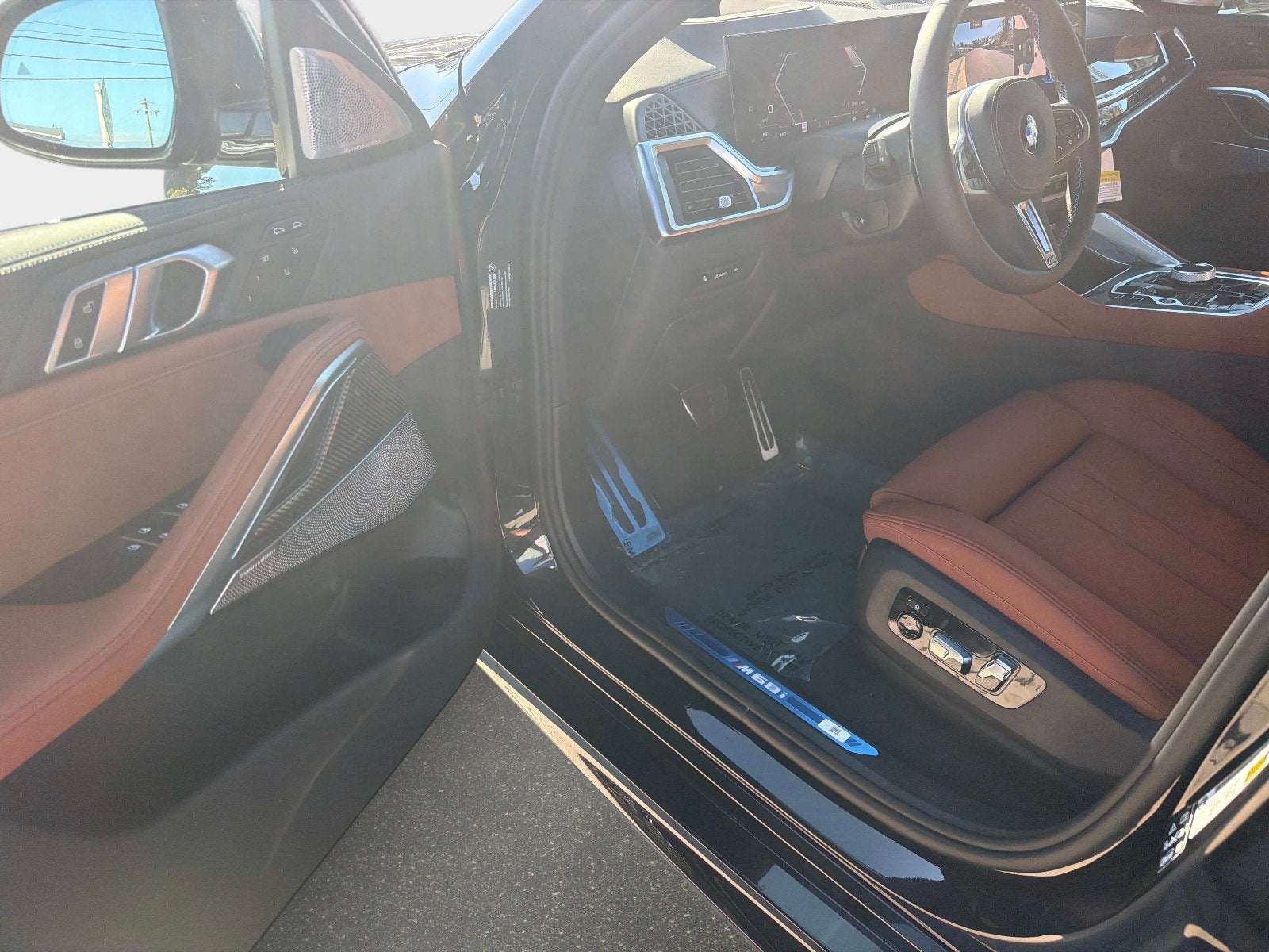 2027 BMW X6 M60i
