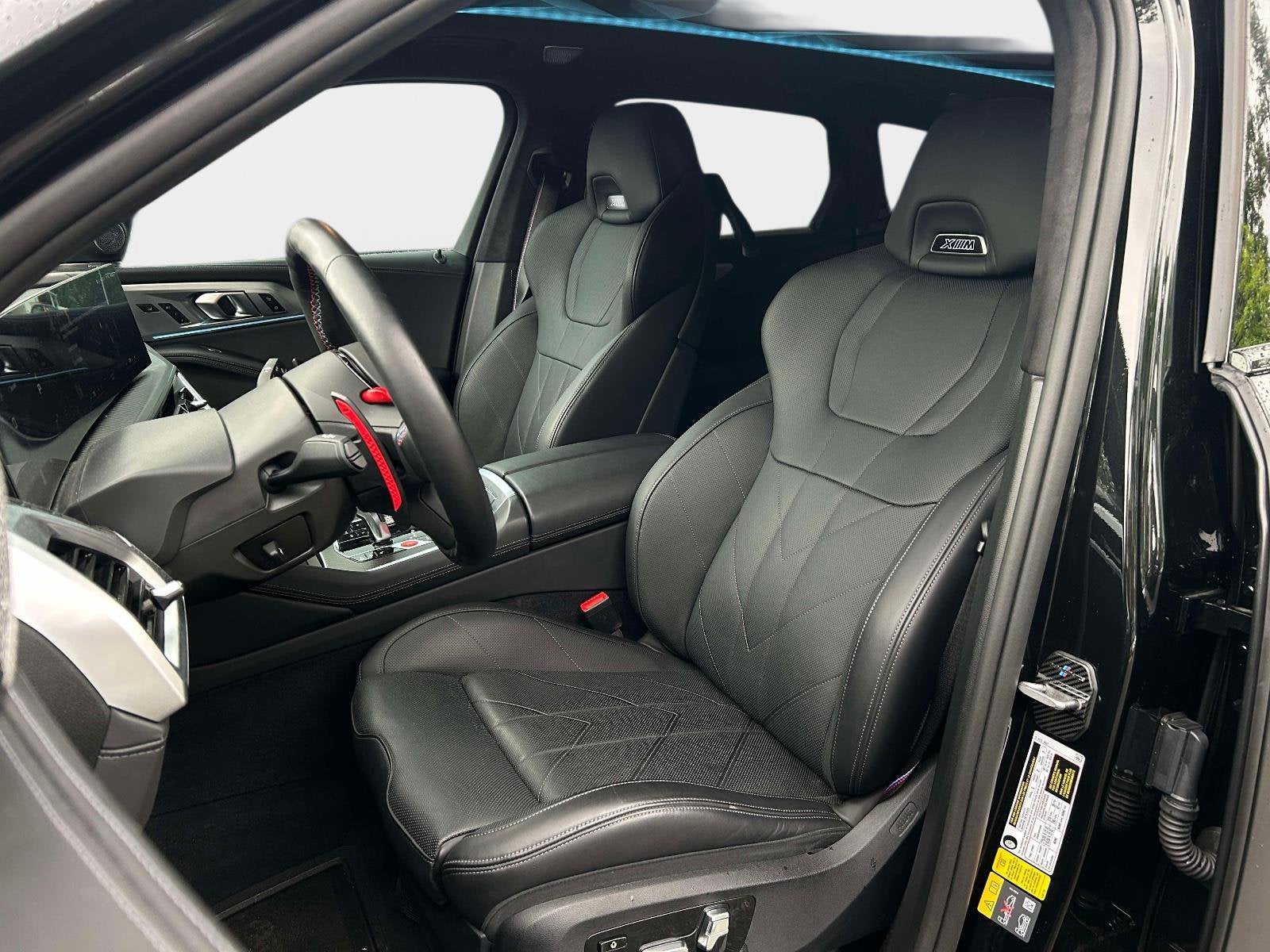 2023 BMW XM Base