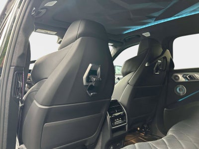 2023 BMW XM Base