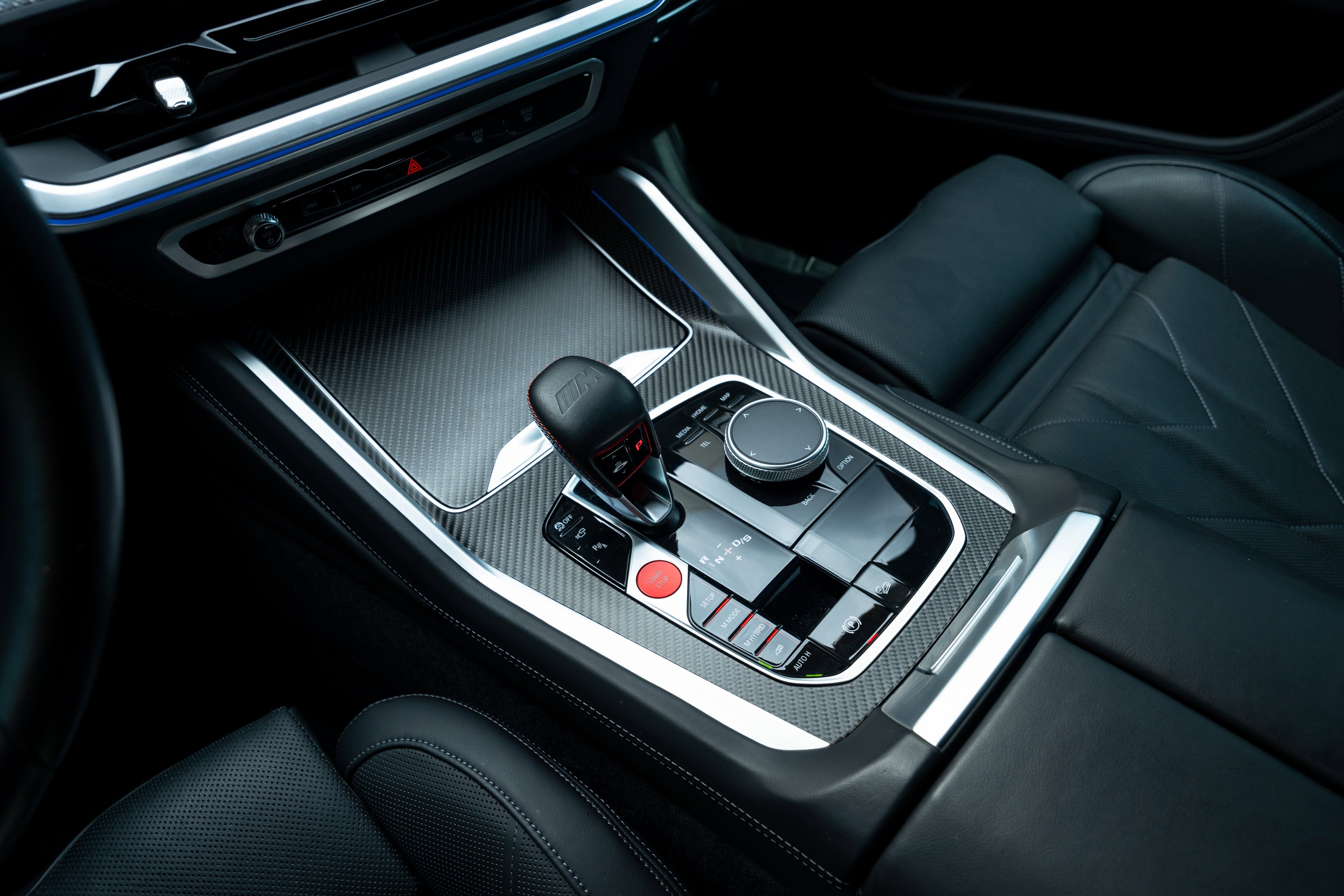 2023 BMW XM Base