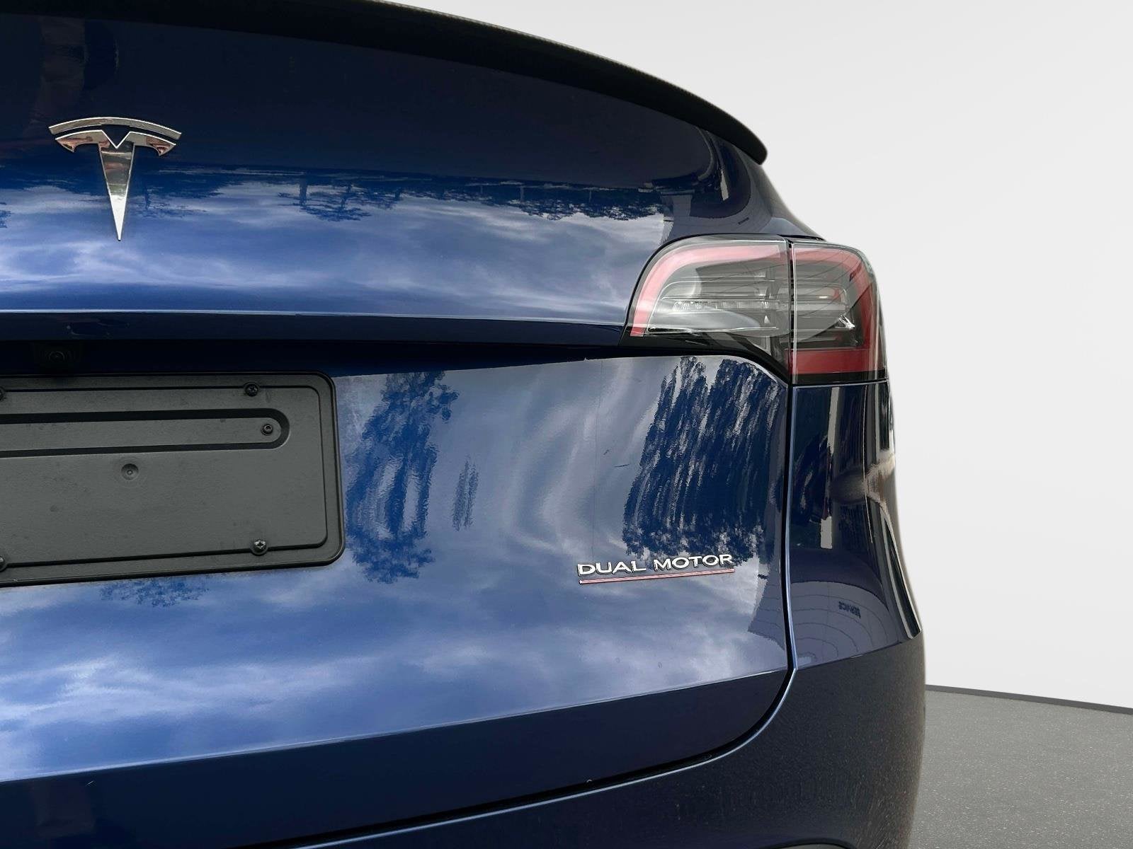 2024 Tesla Model Y Performance