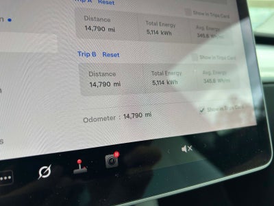 2024 Tesla Model Y Performance