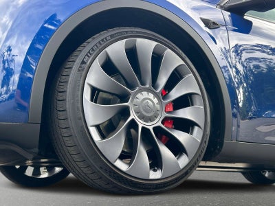 2024 Tesla Model Y Performance
