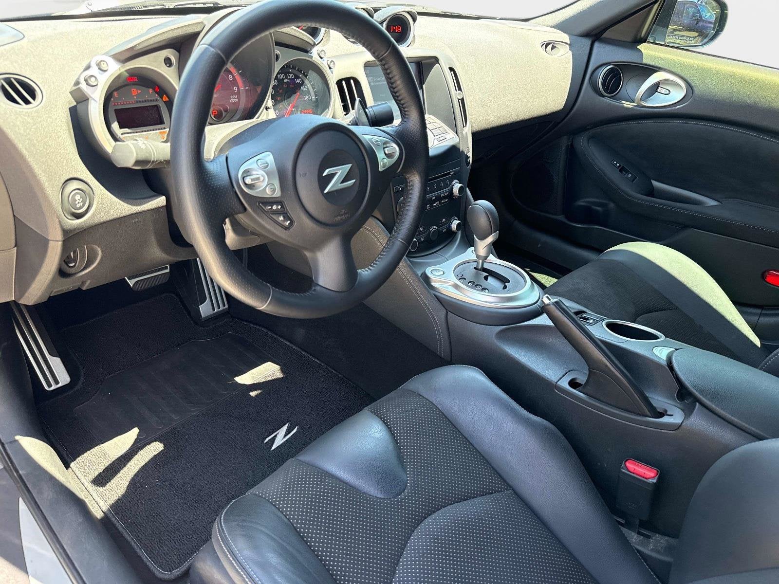 2020 Nissan 370Z Sport