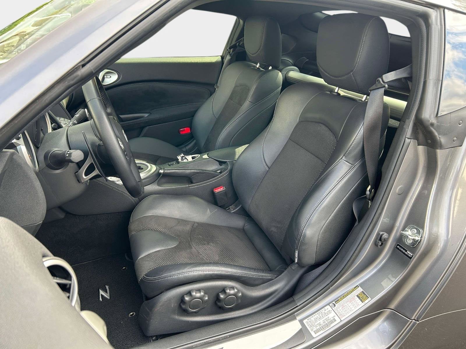 2020 Nissan 370Z Sport