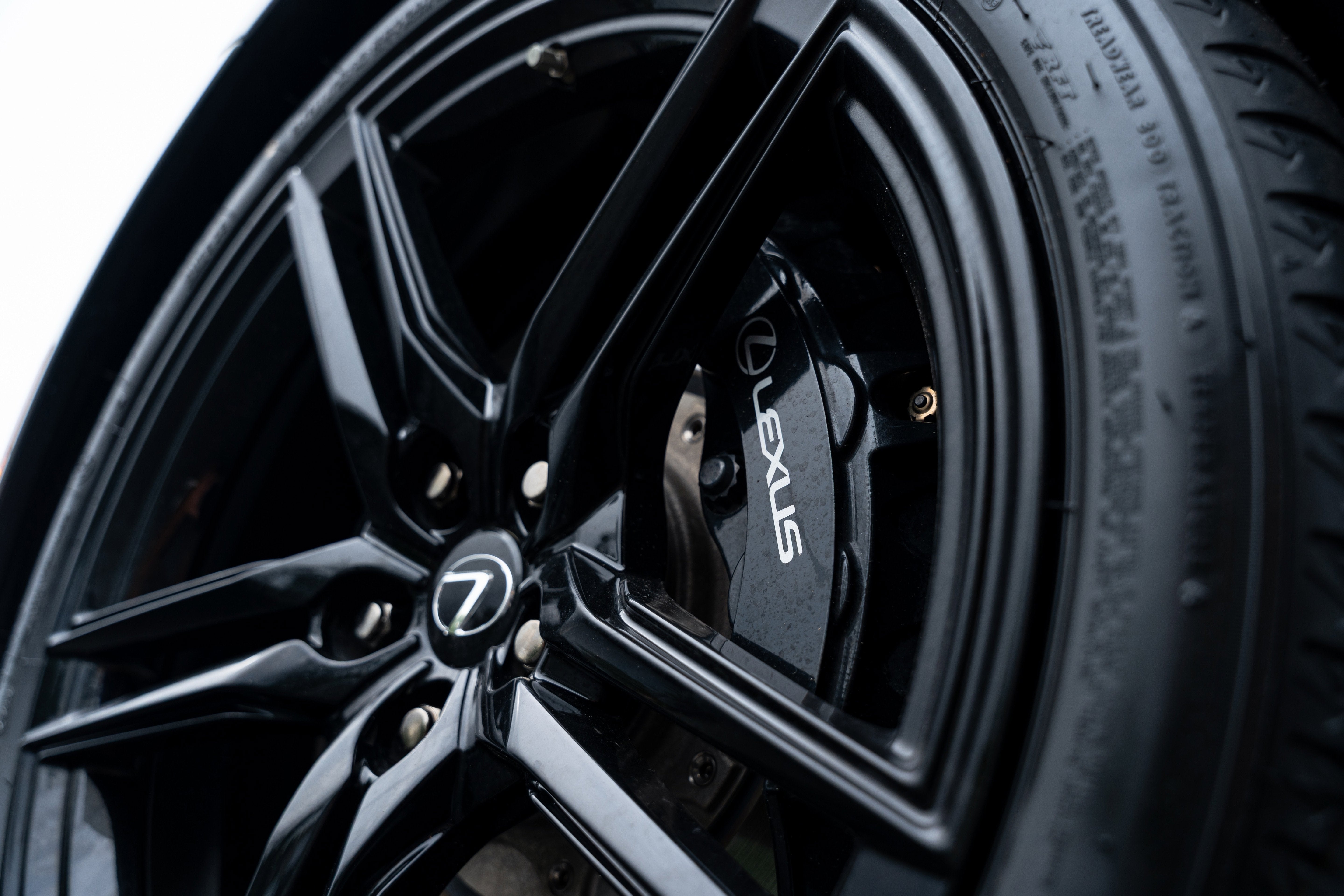 2023 Lexus LC 500h