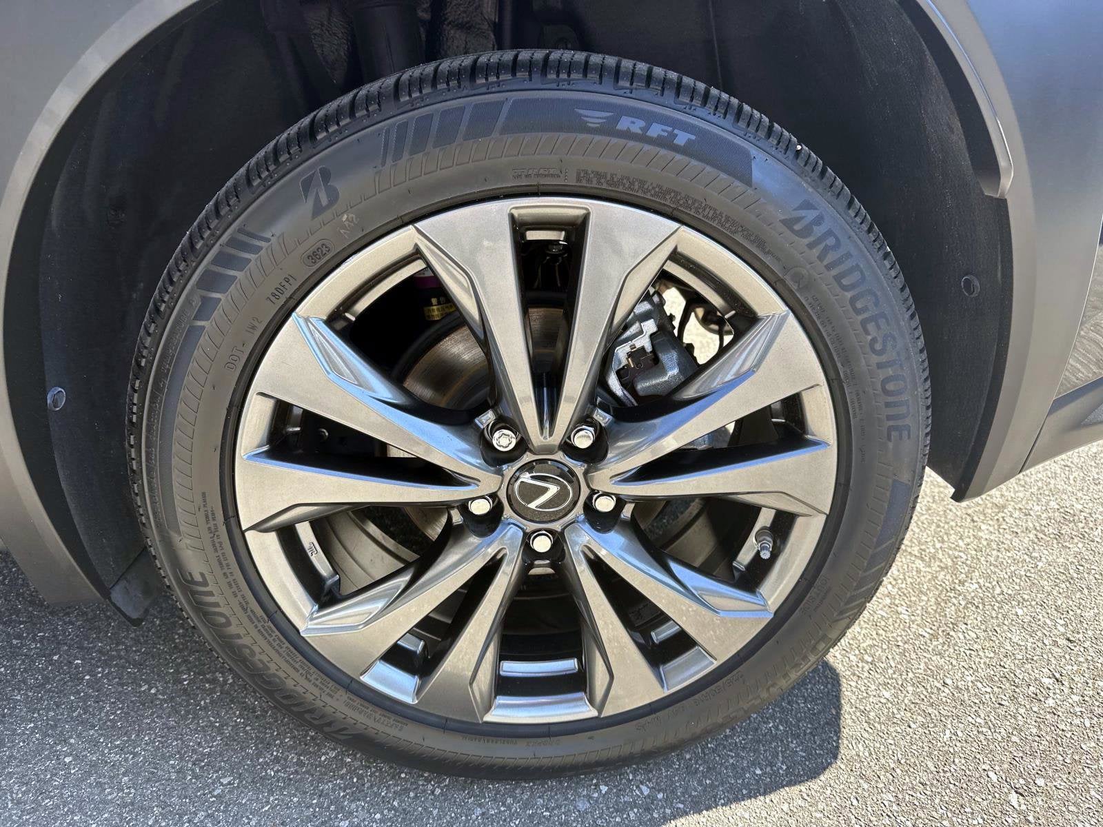 2019 Lexus UX 250h Base