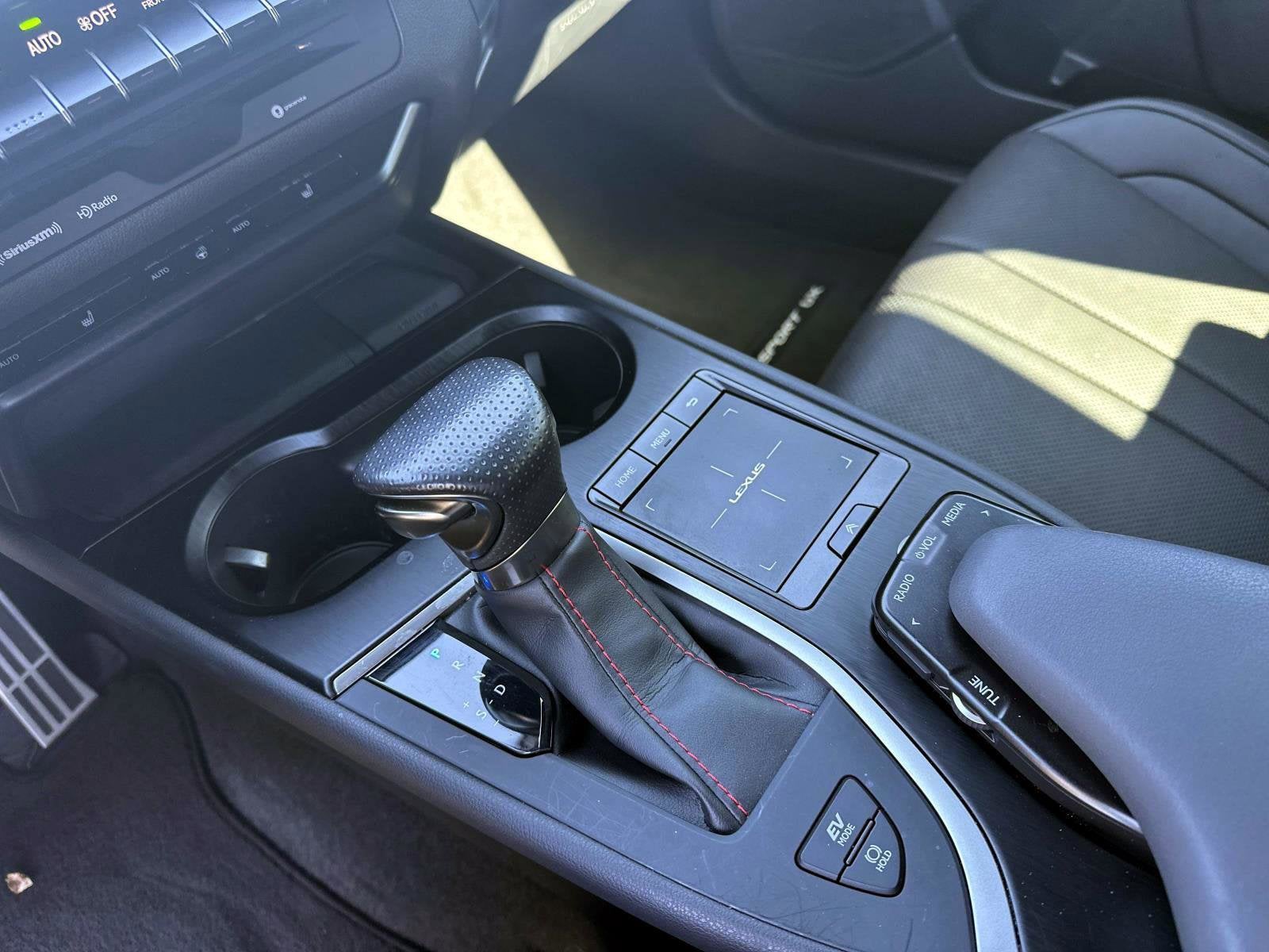 2019 Lexus UX 250h Base