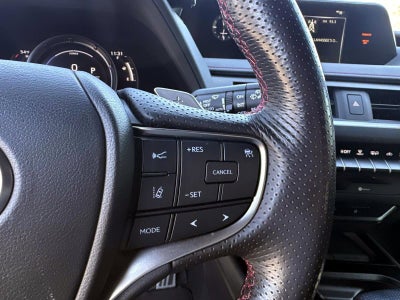 2019 Lexus UX 250h Base