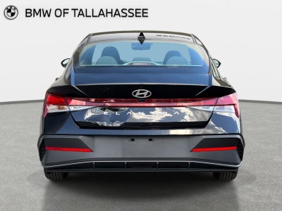 2024 Hyundai Elantra SE