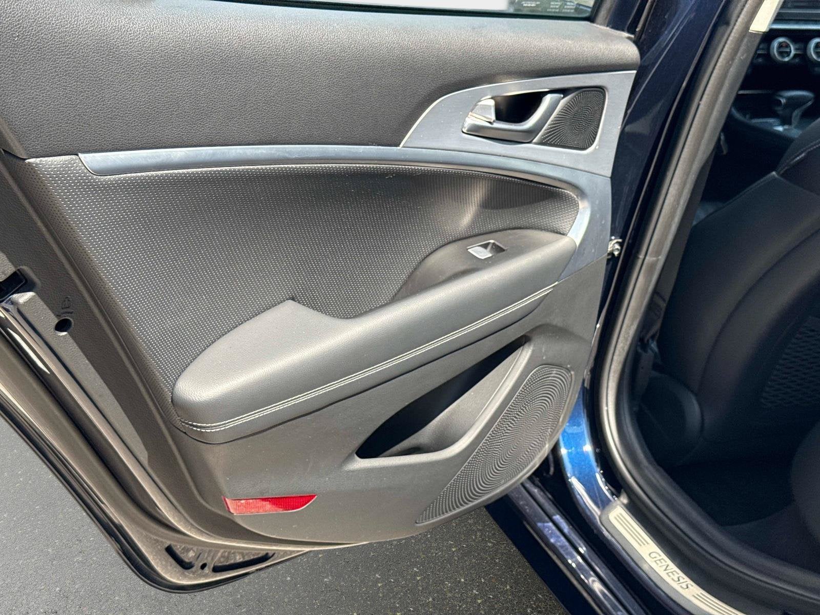 2019 Genesis G70 3.3T Advanced