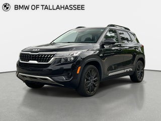 2022 Kia Seltos Nightfall
