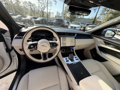 2025 Jaguar F-PACE P250 R-Dynamic S